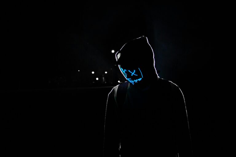 Engager hacker pour localiser source attaque